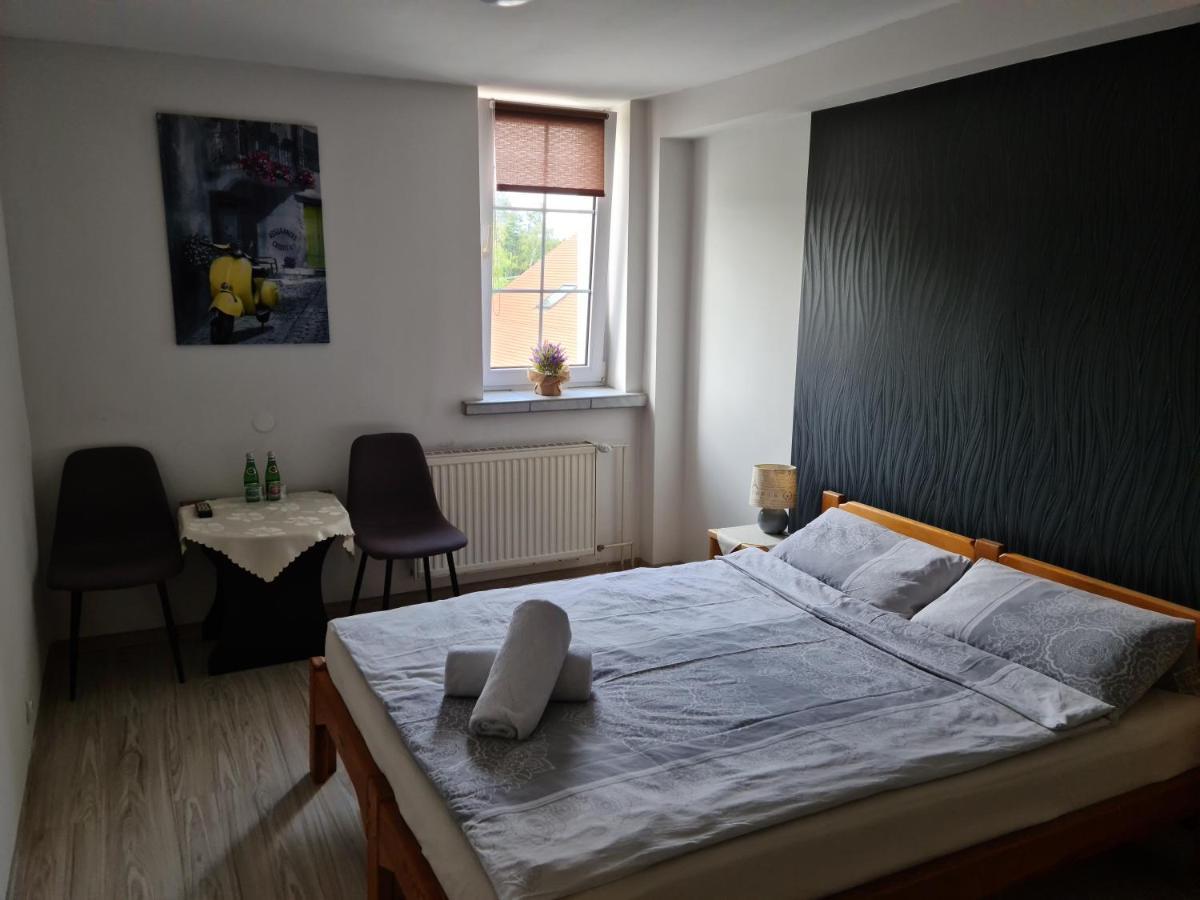 Motel I Restauracja "Pod Baszta" Naglowice Ngoại thất bức ảnh