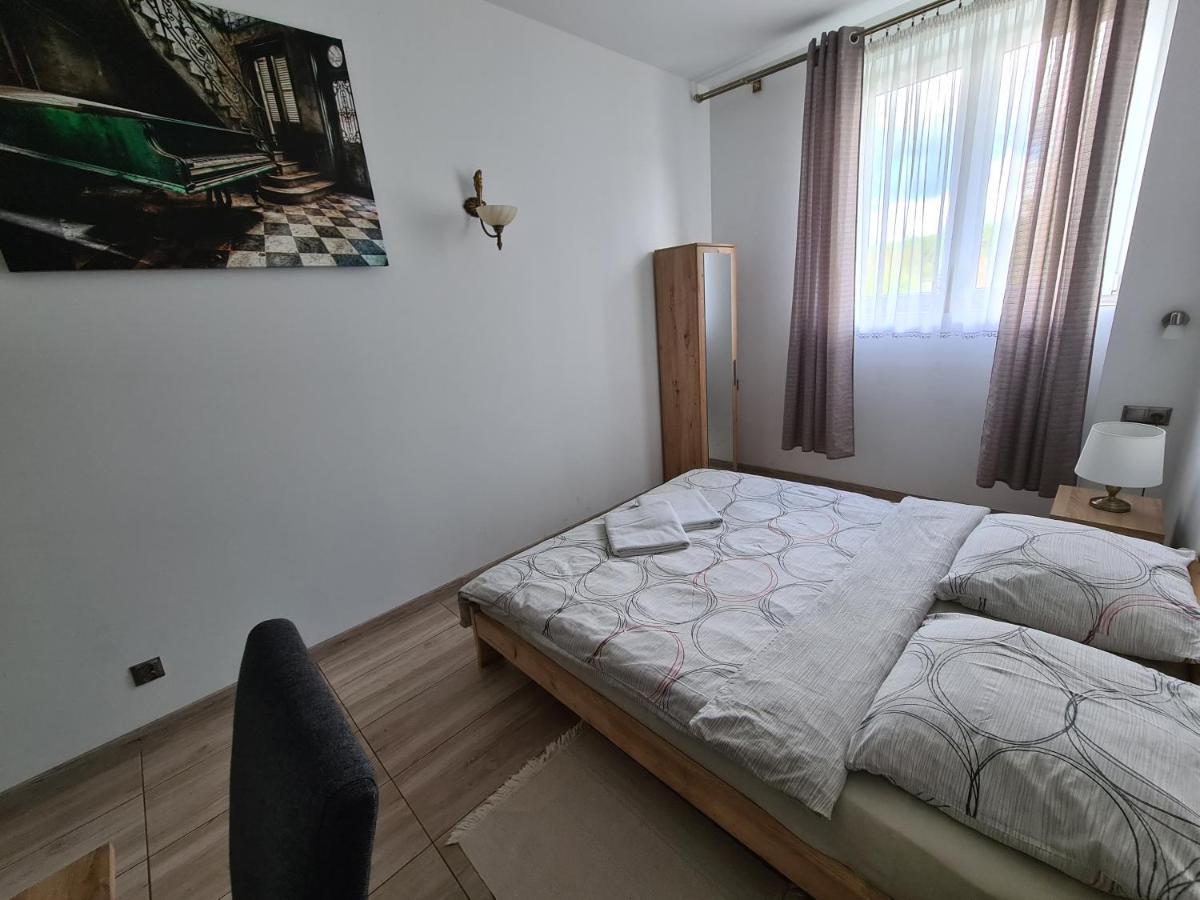 Motel I Restauracja "Pod Baszta" Naglowice Ngoại thất bức ảnh