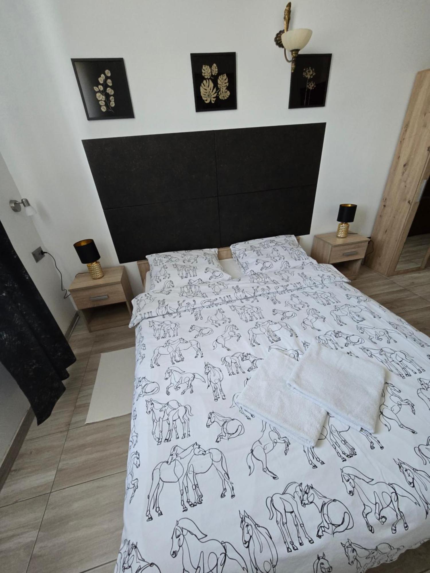 Motel I Restauracja "Pod Baszta" Naglowice Ngoại thất bức ảnh